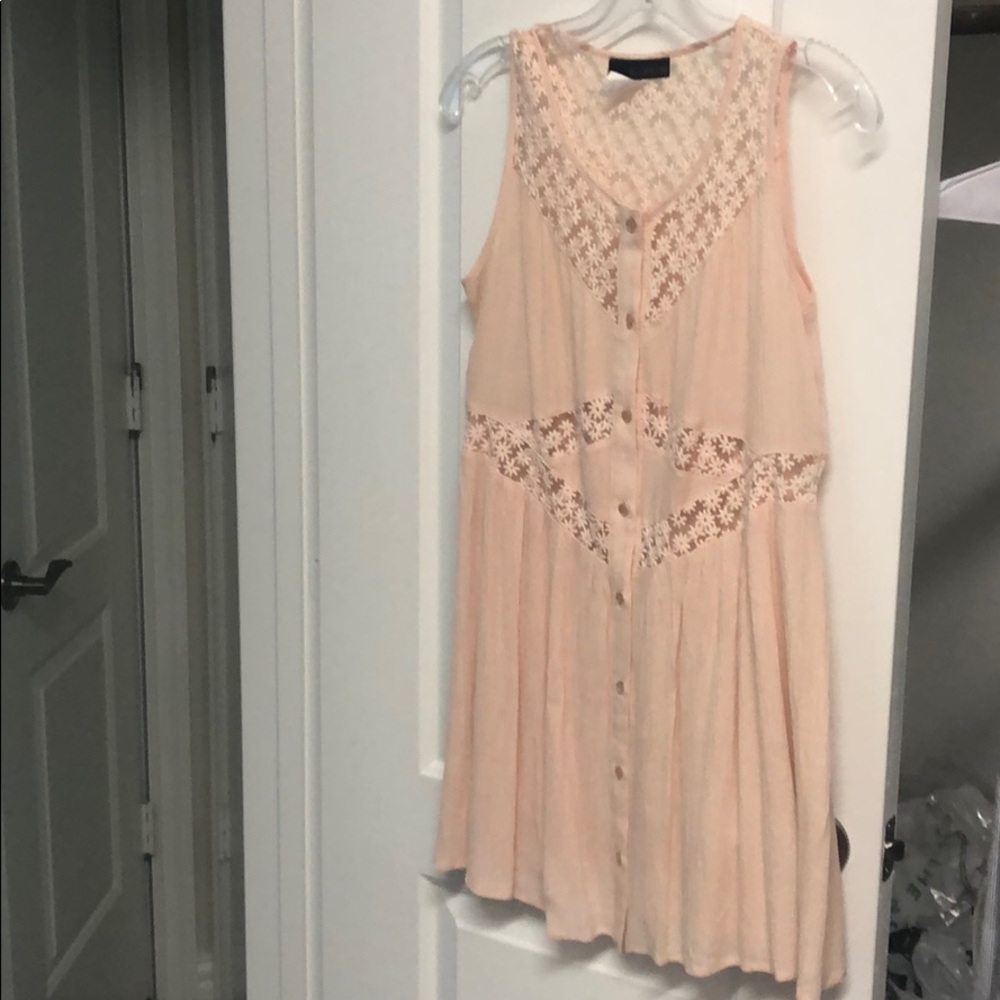 NWOT peach floral dress
